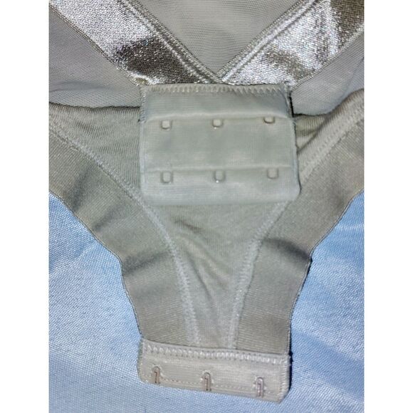 NWT Maidenform Firm Control Convertible Body Shapewear W/ Built In Bra Size 34DD - Picture 8 of 8